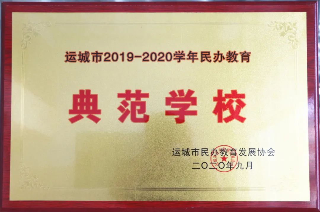 文本, 白板 AI 生成的内容可能不正确。